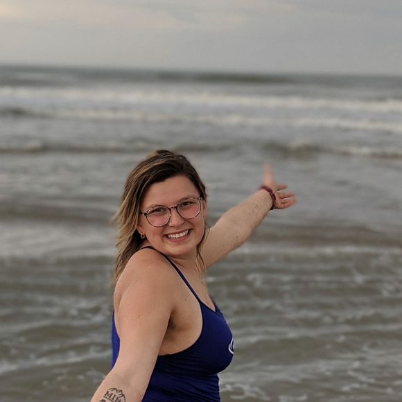 Meet your Posher, Reagan - Picture 1 of 1